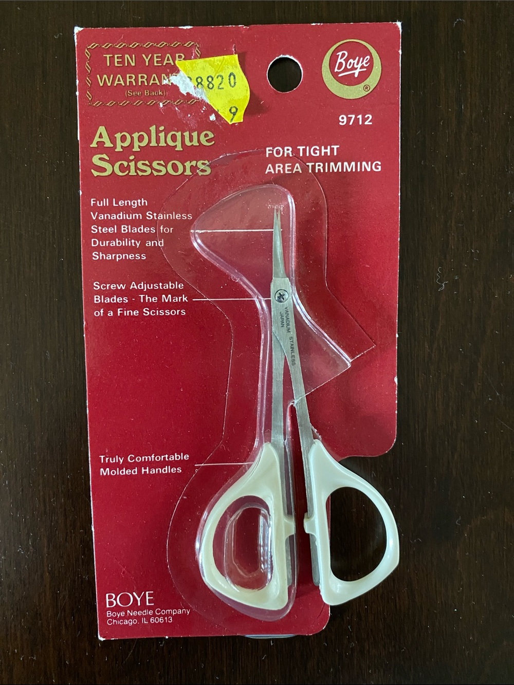 Vintage Boye Applique Scissors